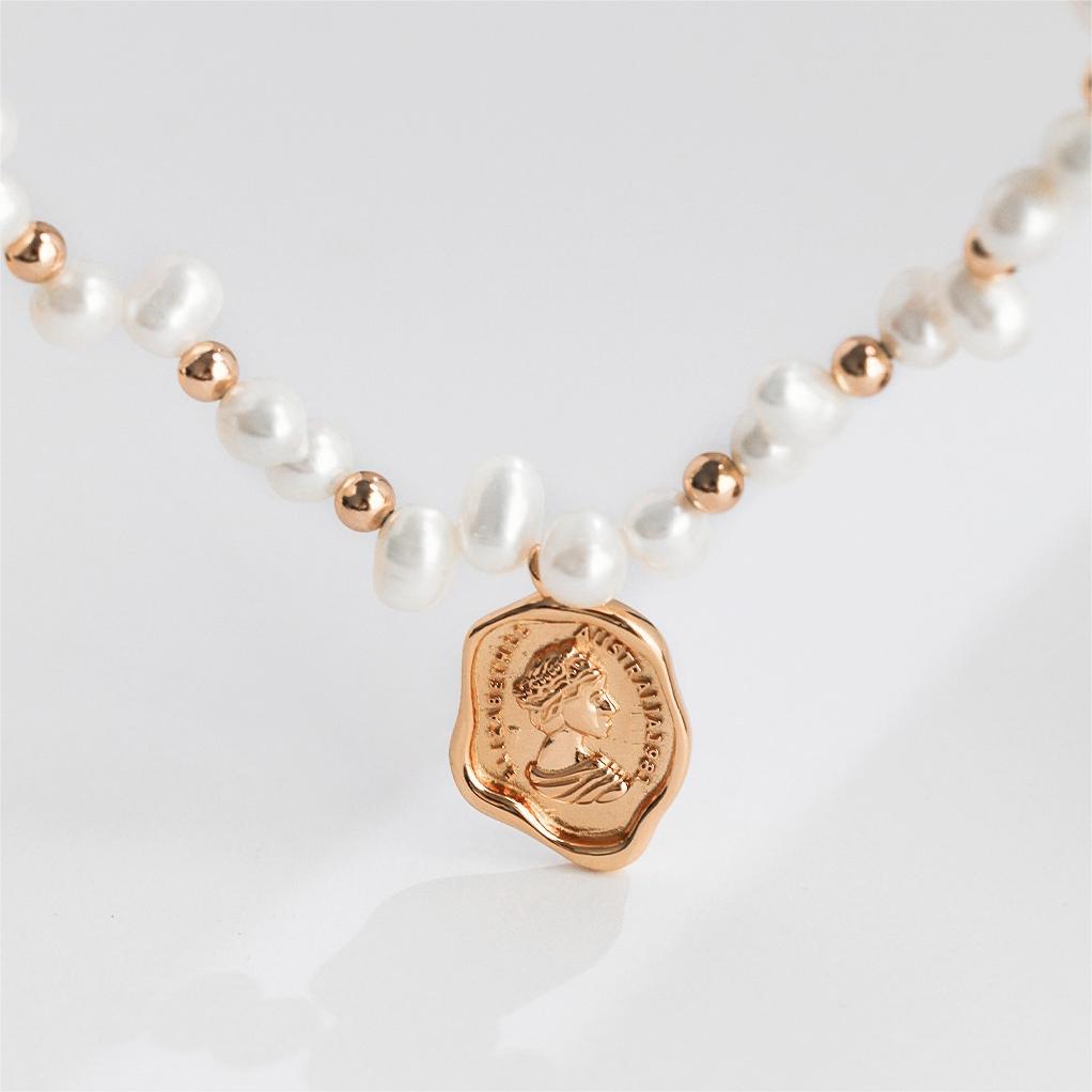 Elizabeth Stamp Baroque Pearl Necklace