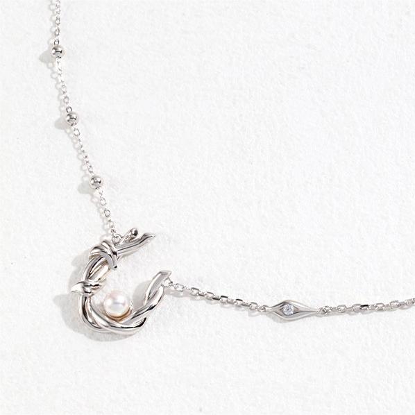 Wicker Branches Zircon Pearl Necklace