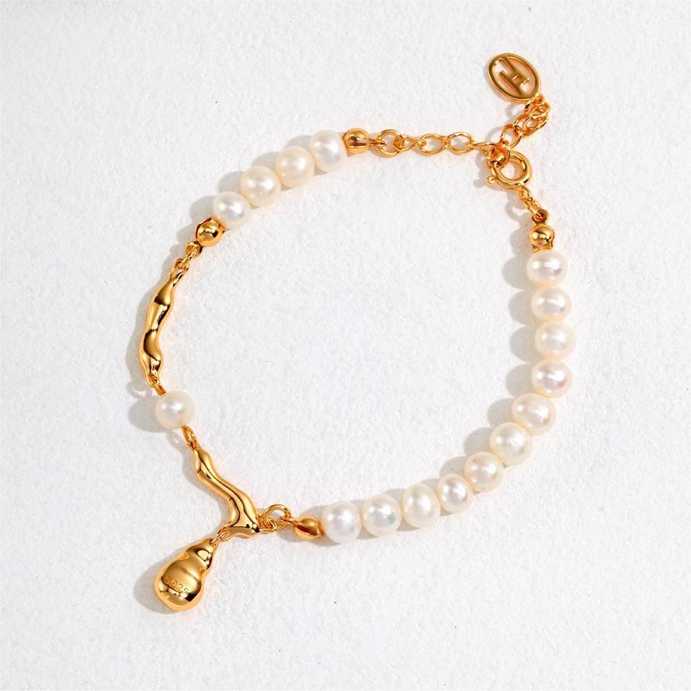 lava Baroque Pearl Bracelet