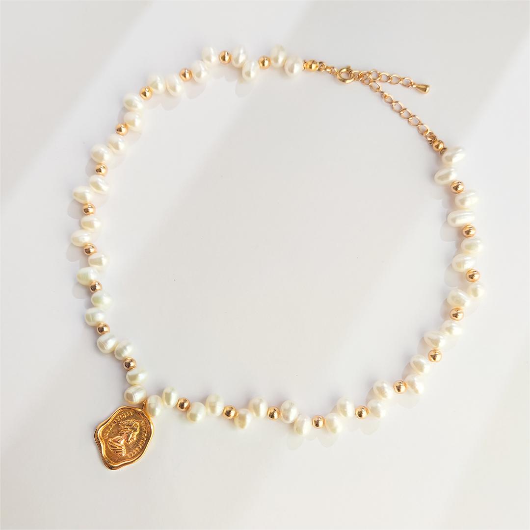 Elizabeth Stamp Baroque Pearl Necklace